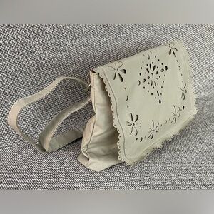 Under One Sky - Light Gray - Small Shoulder Bag